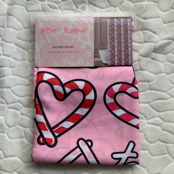 Betsey Johnson Pink and Red Heart Shower Curtain - Picture 1 of 5